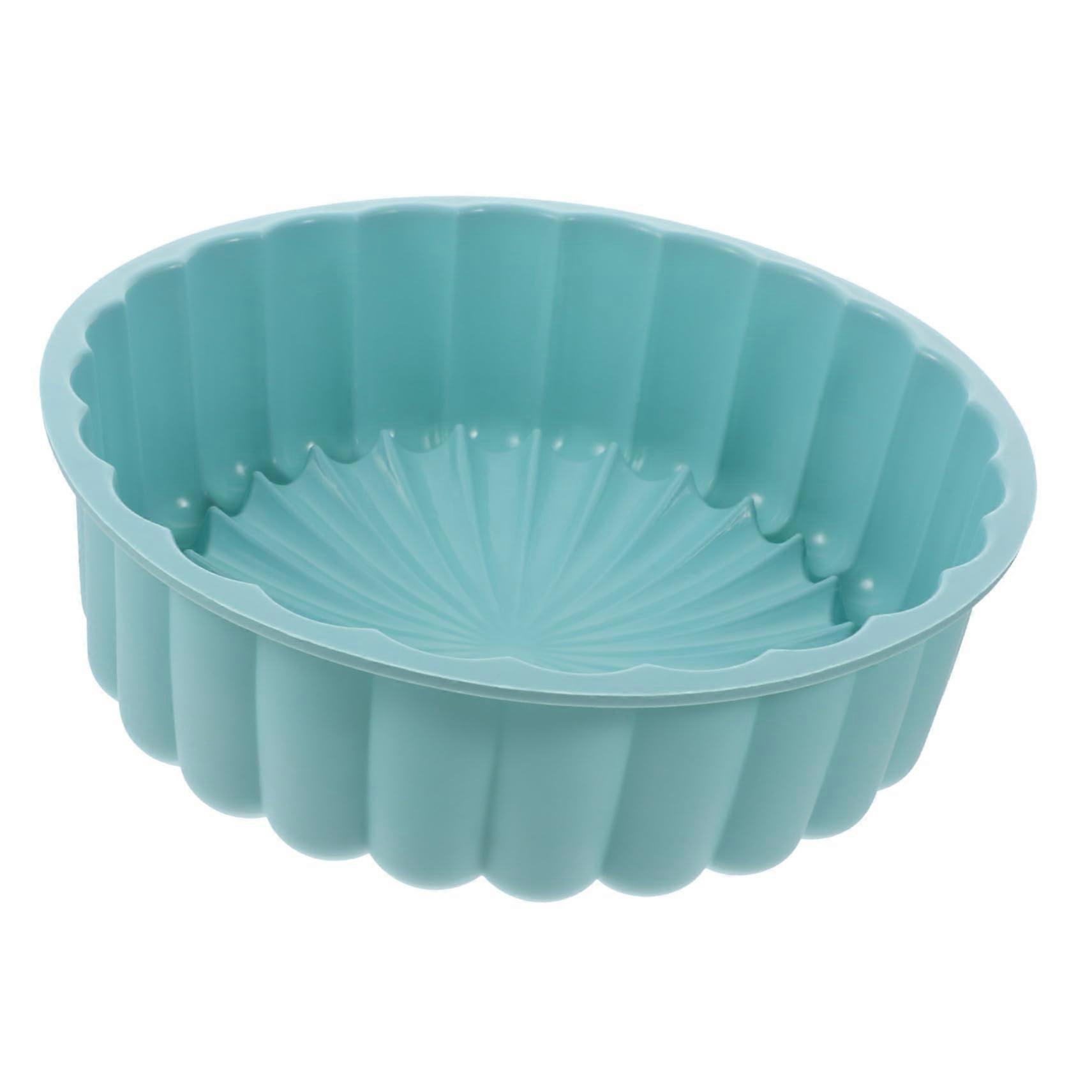 Heatresistant nonstick cake pan for easy baking, suitable for both home and professional pastry use, foodgrade quality.