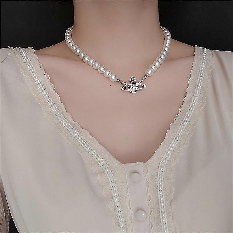 pearl necklace