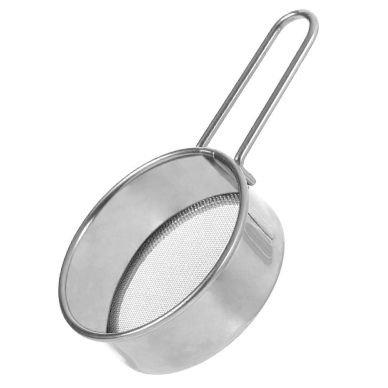 Stainless Steel Flour Sieve with Handle, Fine Mesh Strainer for Baking, RustResistant Easy Clean