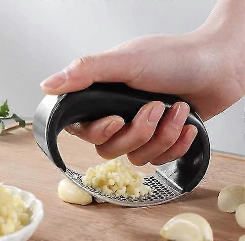 Professional Stainless Steel Garlic Rocker Cutter - Essential Kitchen Tool