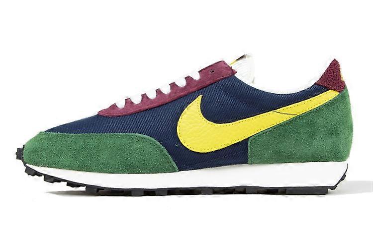 Nike Daybreak Obsidian Dynamic Yellow CT3441-400