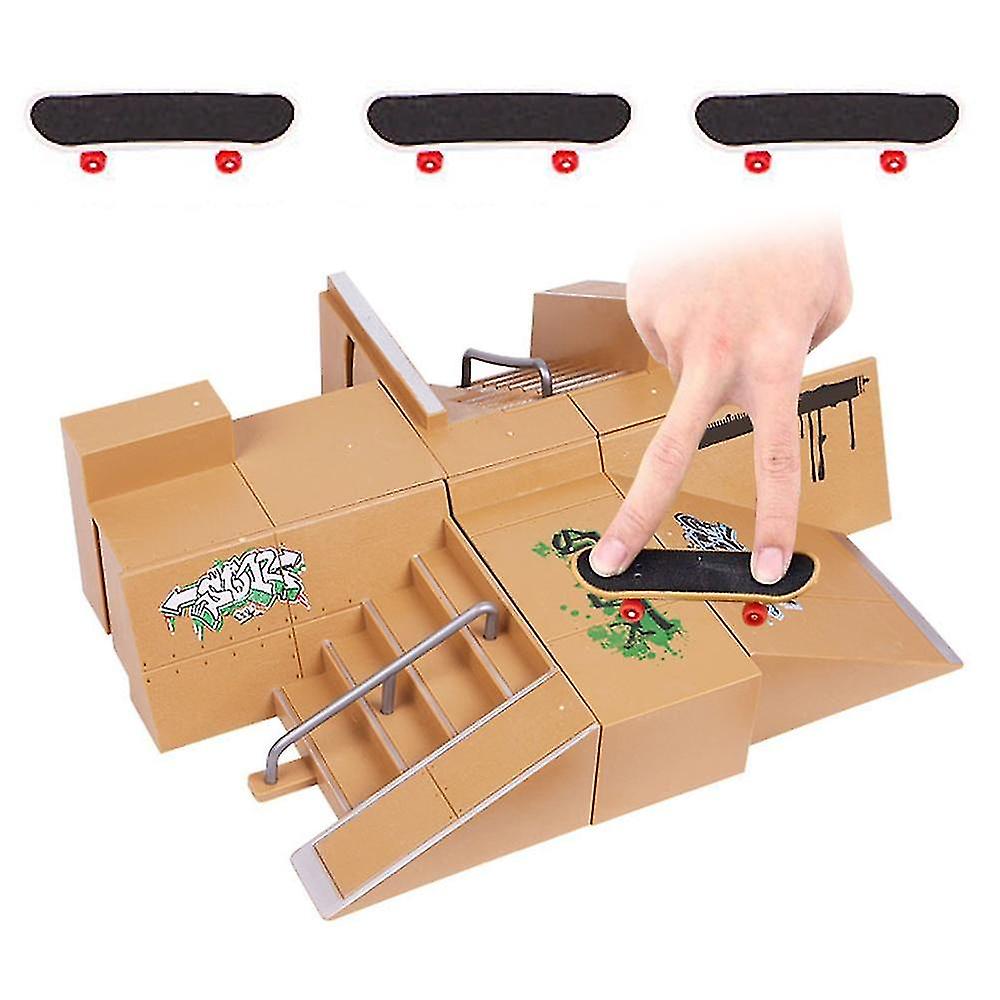 Mini Alloy Finger Skating Board Skate Park Kit