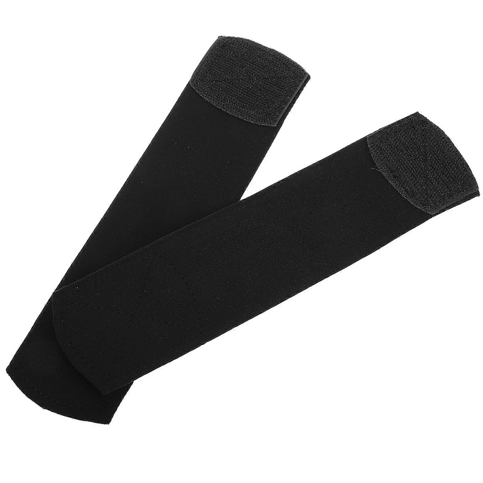 Elastic Shin Guards Straps for Training Sessions Breathability and Adjustable Fit for Soccer Players 1Pair