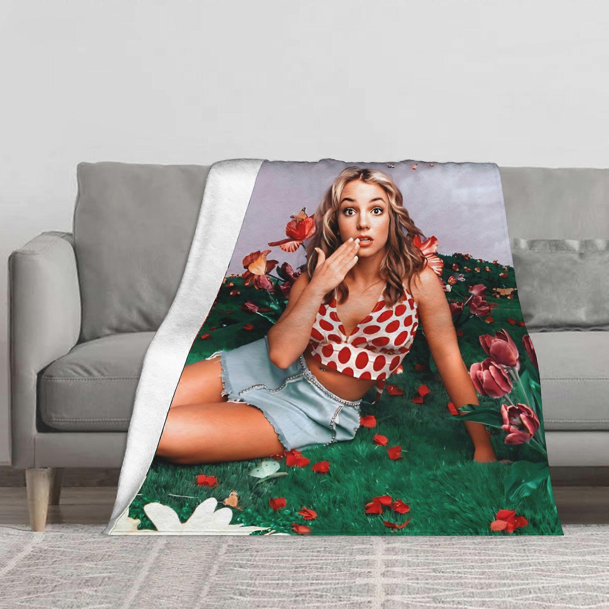 Britney Spears Throw Blanket - Pop Icon Design with Toxic & Circus Patterns, Soft Flannel Bedspread for Bedroom, Living -AZXCV325