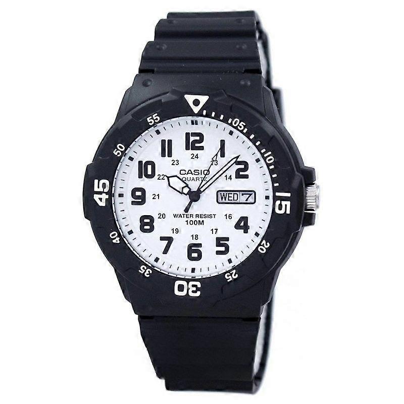 CASIO SPORT DIVER 100M - WHITE