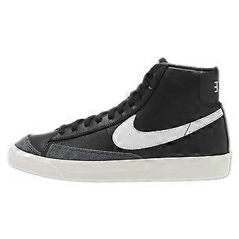 Nike Blazer „Black Leather“ – Rutschfeste, mittelhohe Skateboard-Schuhe für Herren, Schwarz/Weiß, CQ6806-002