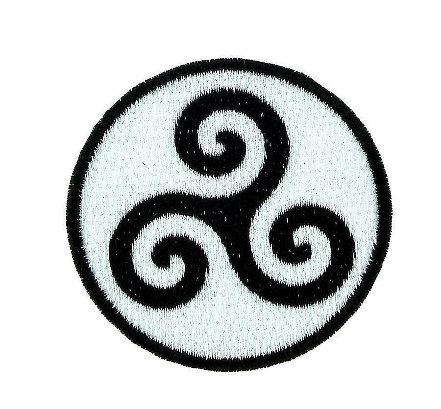 Patch badge embroidery thermoadhesive backpack triskele brittany breton flag