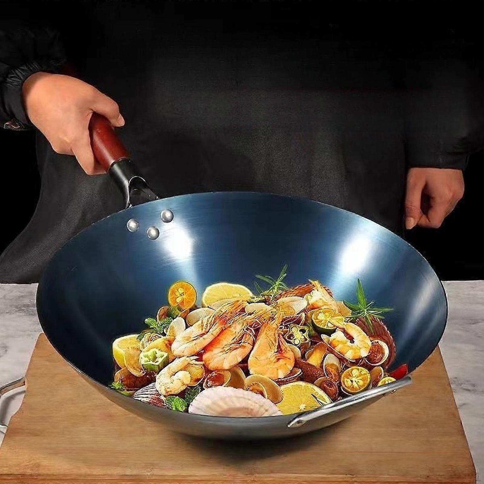 Chef Wok Cooking Pot with Lid and Spoon for Restaurant Use