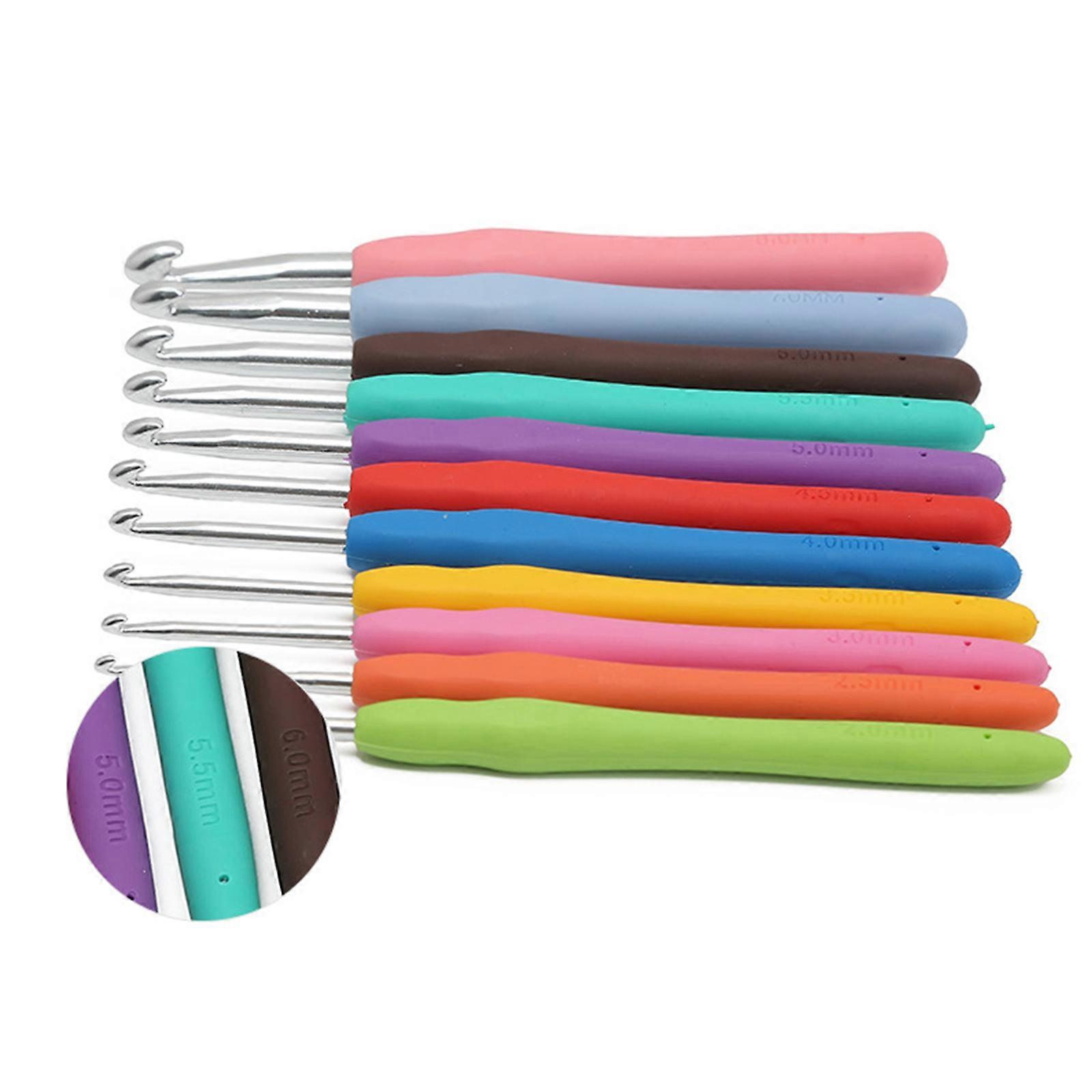 31 ks ergonomických háčkovacích háčků s úložným sáčkem, sada háčků pro artritickou ruku; DIY háčkování, ruční šití, vícebarevné