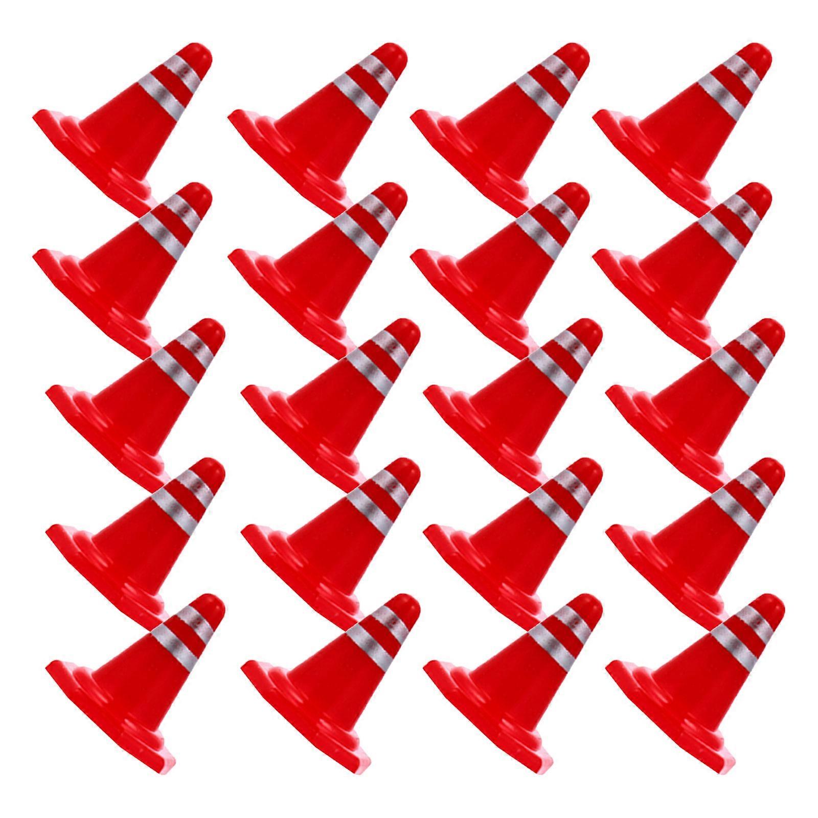50pcs Traffic Roadblocks Simulation Sable Table Props DIY Road Cone Signes