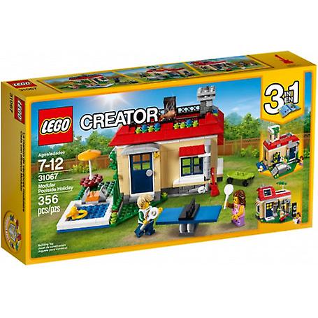 LEGO 31067 Modular holiday by the Pool