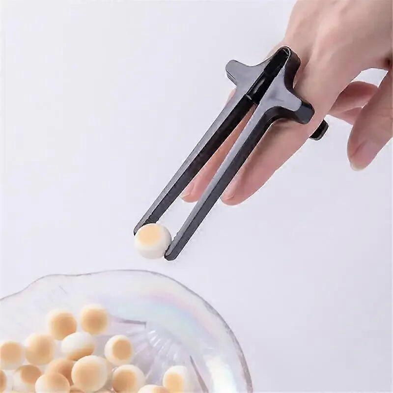 Free-Hands Snack Chopsticks Play Games Finger Chopsticks Lazy Assistant Clip Snacks Not Dirty Hand Rings Accessory Kitchen Tool