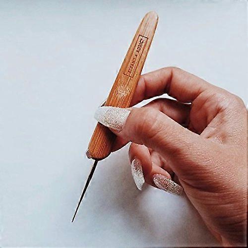 Bamboo Dreadlock Crochet Hook for Instant Loc Creation and Precision Maintenance