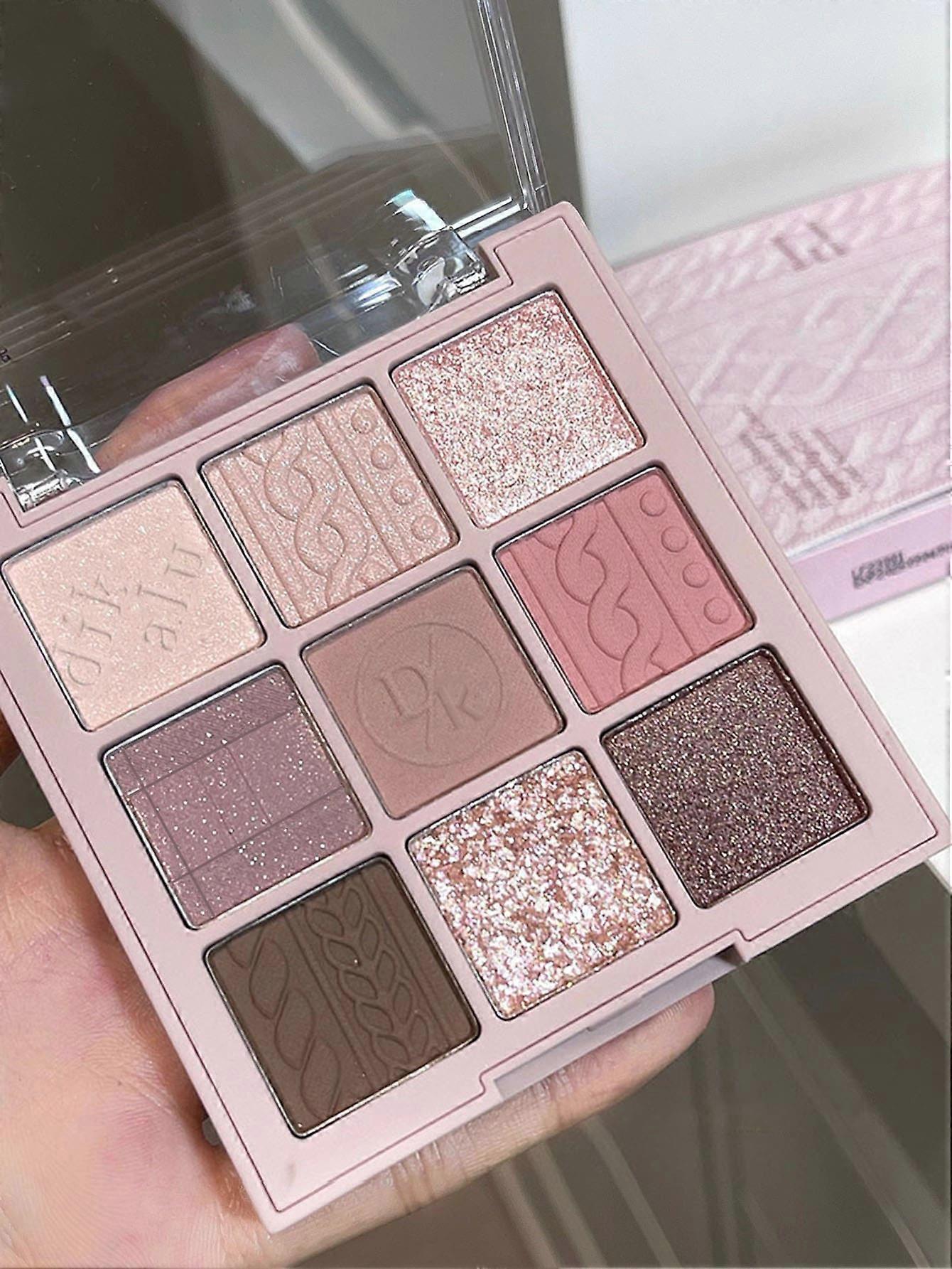 Makeup Eyeshadow Palette, 9-Color Eye Shadow Glitter Nude Shimmer Pigmented Matte Eyeshadow Palette