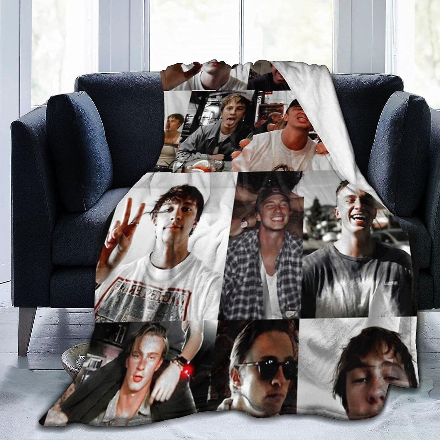 Drew Starkey Super Soft Mysig Microfiber Flanell Lätt Kasta För Säng Soffa Soffa Stol Vardagsrum, Svit för hela säsongen