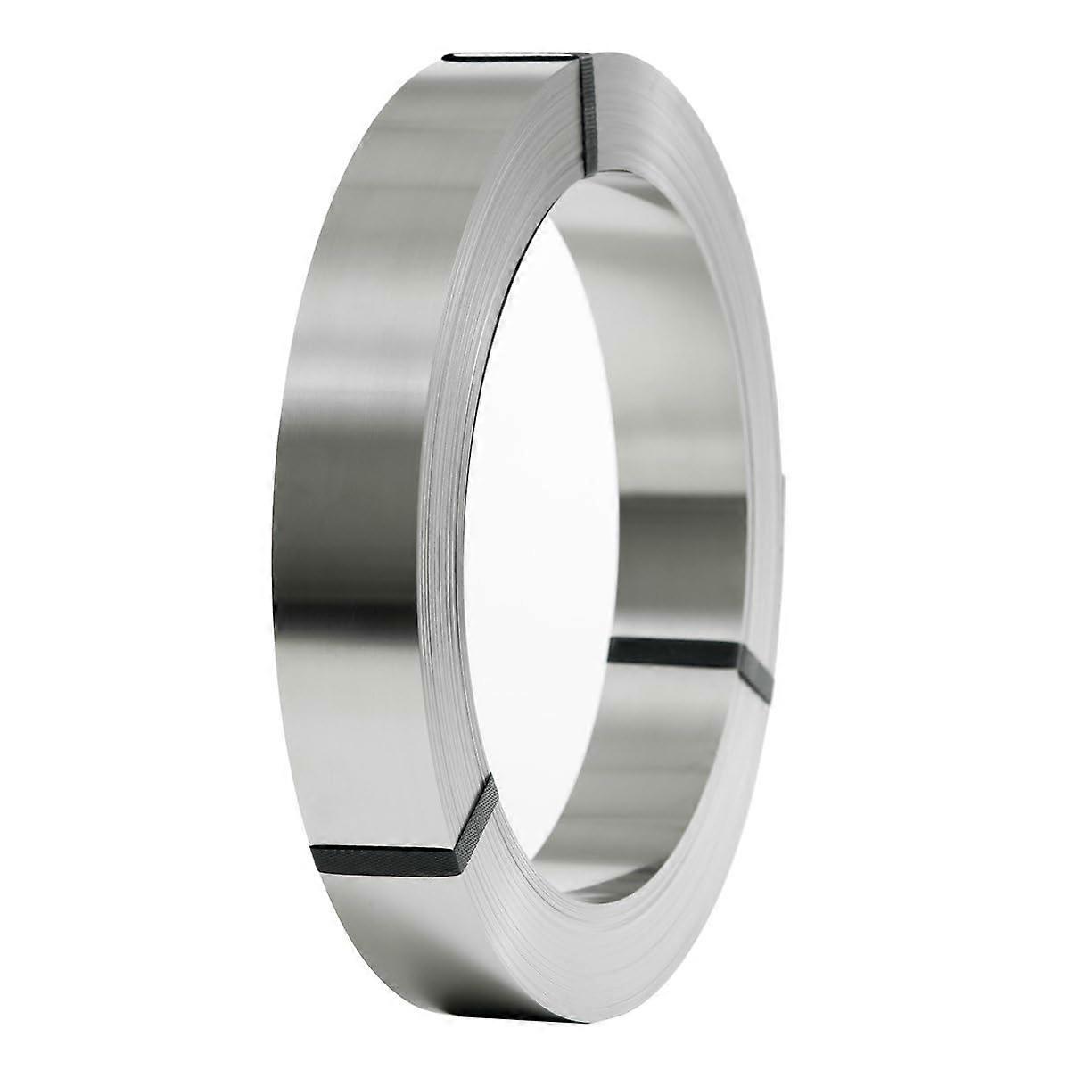 Nickelplated strip for battery welding. Good weldability. Nickelplated steel strips. Sheet metal soldering lugs 0.1 to 0.2 mm. (Size: 0.1x8mmx10m)