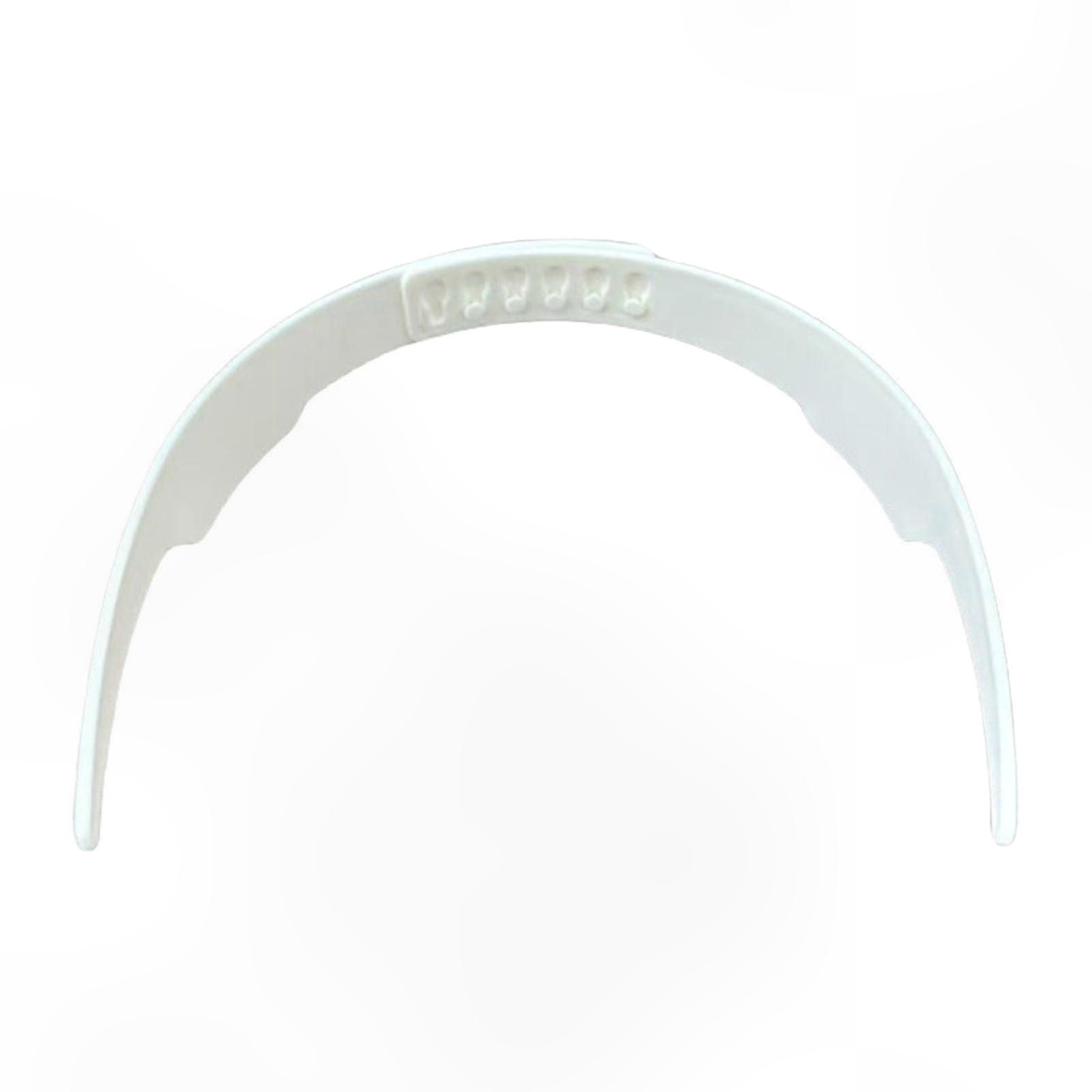 Collar Support Stay for Sharp Professional Appearance
