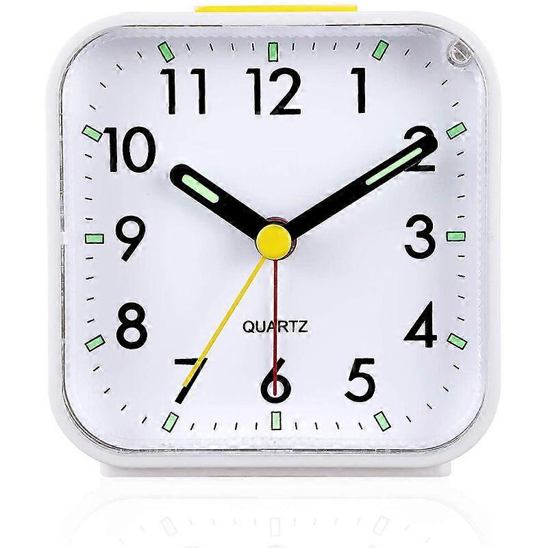 Silent Analog Alarm Clock, Beep, Adjustable Volume, Battery Powered Repeat Play and Lighting Function, Easy to Adjust, White
