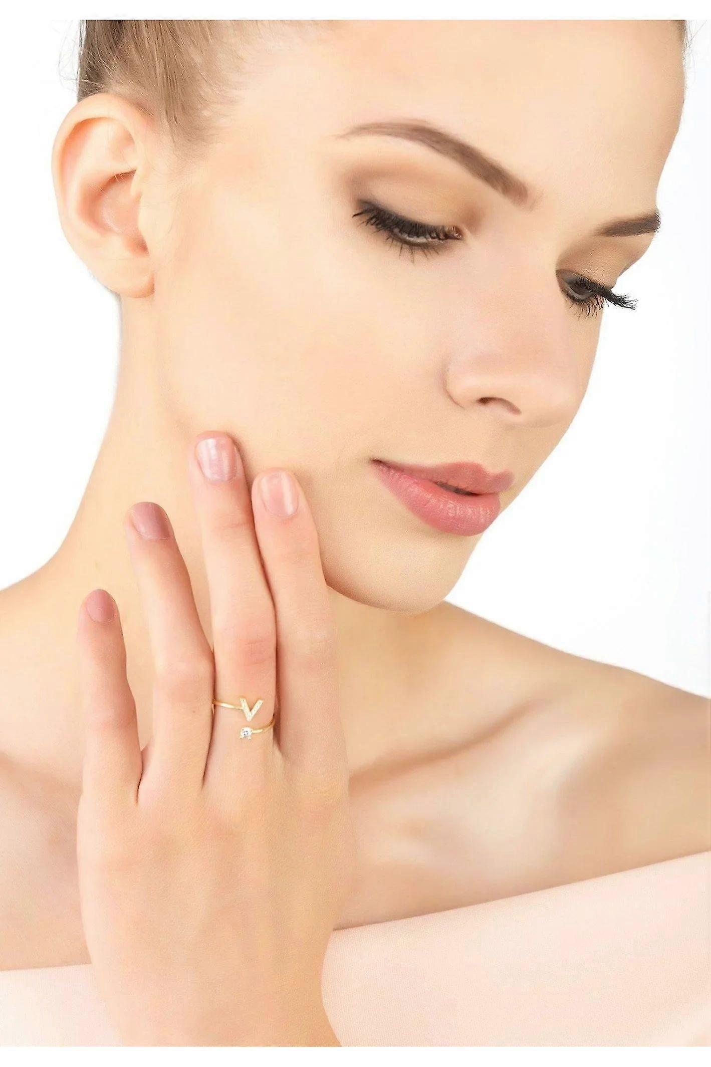 Latelita Initial Ring Gold V - Personalized Name Ring in 925 Sterling Silver with Cubic Zirconia (Average Size 6)