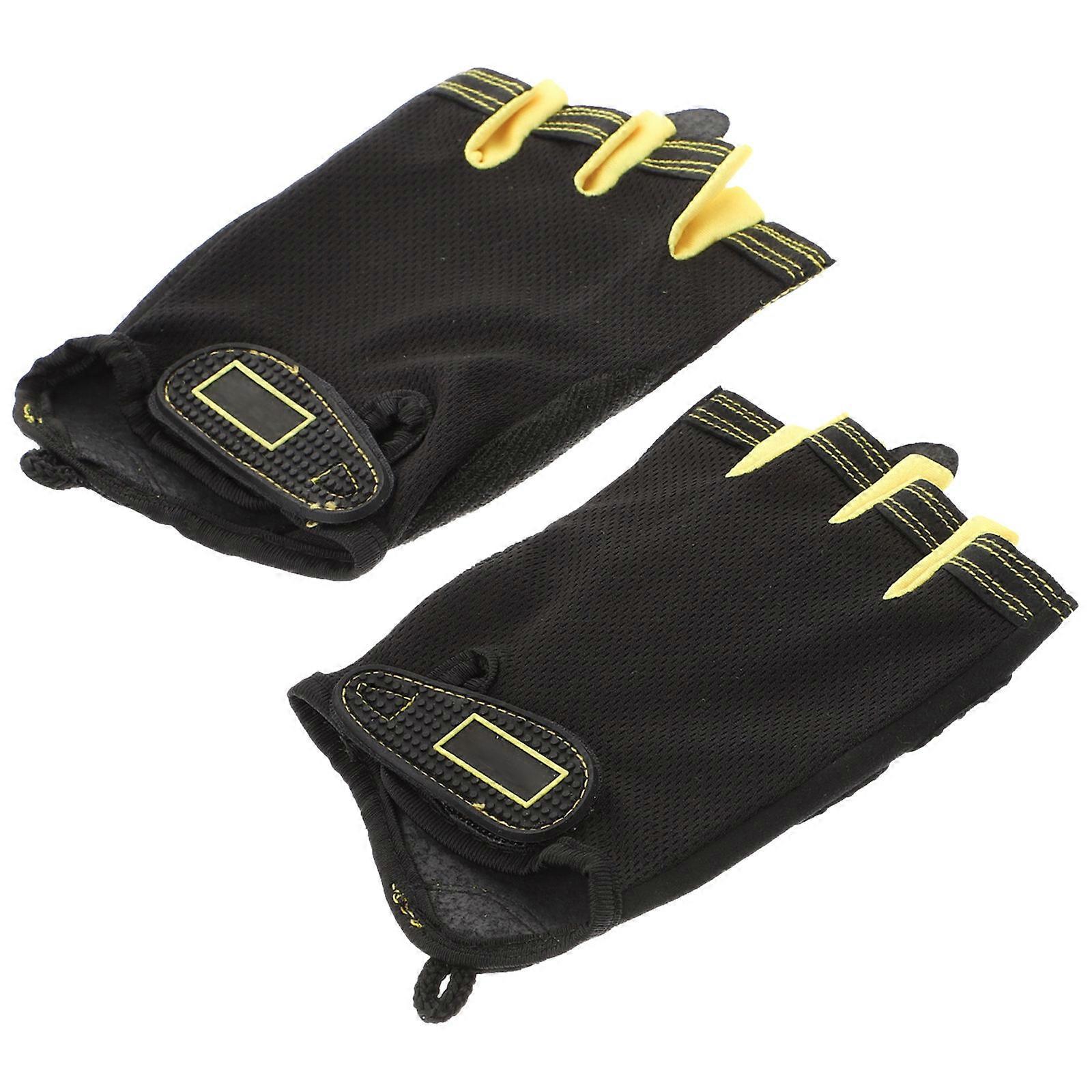 Training Gloves Non-Slip Half-Finger Gloves for Using 1Pair Black Nylon