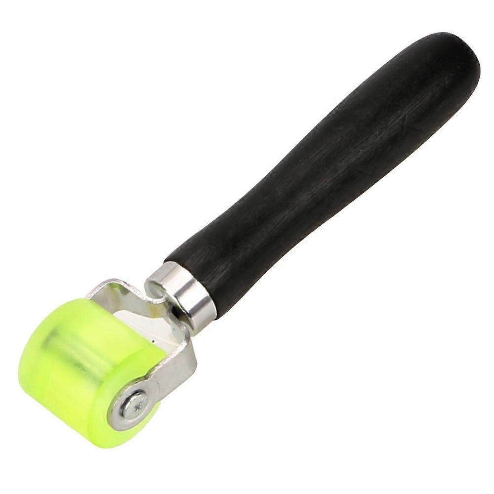 Rubber roller for car, noise reduction tool, sound application, wheel wheel, car accessories