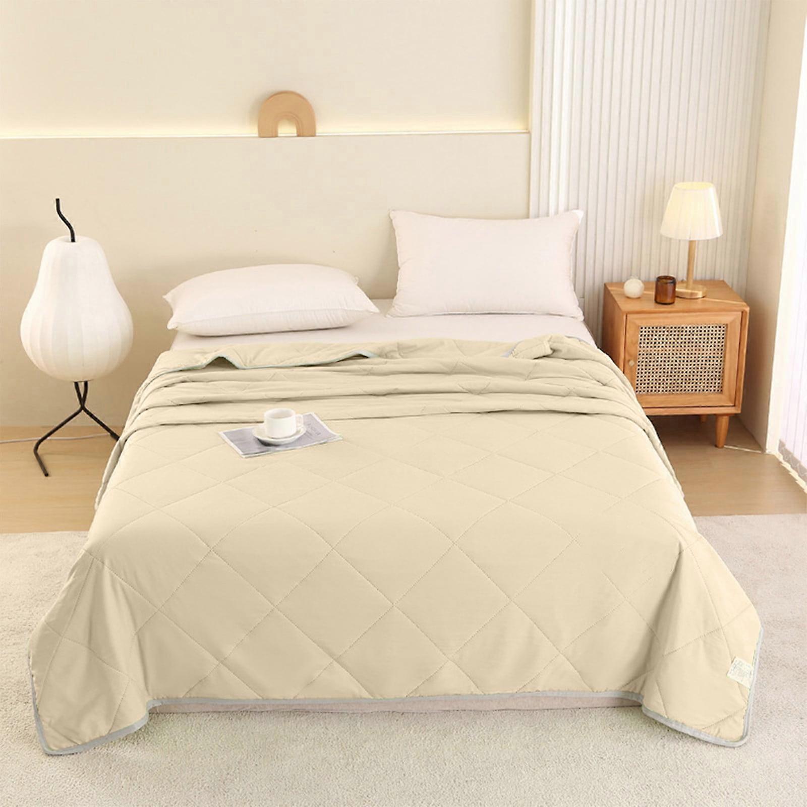 Summer Cooling Comforter 78'' x 59'', Absorbs Body Heat for Hot Sleepers, Queen Size Cold Blanket to Keep Cool at Night