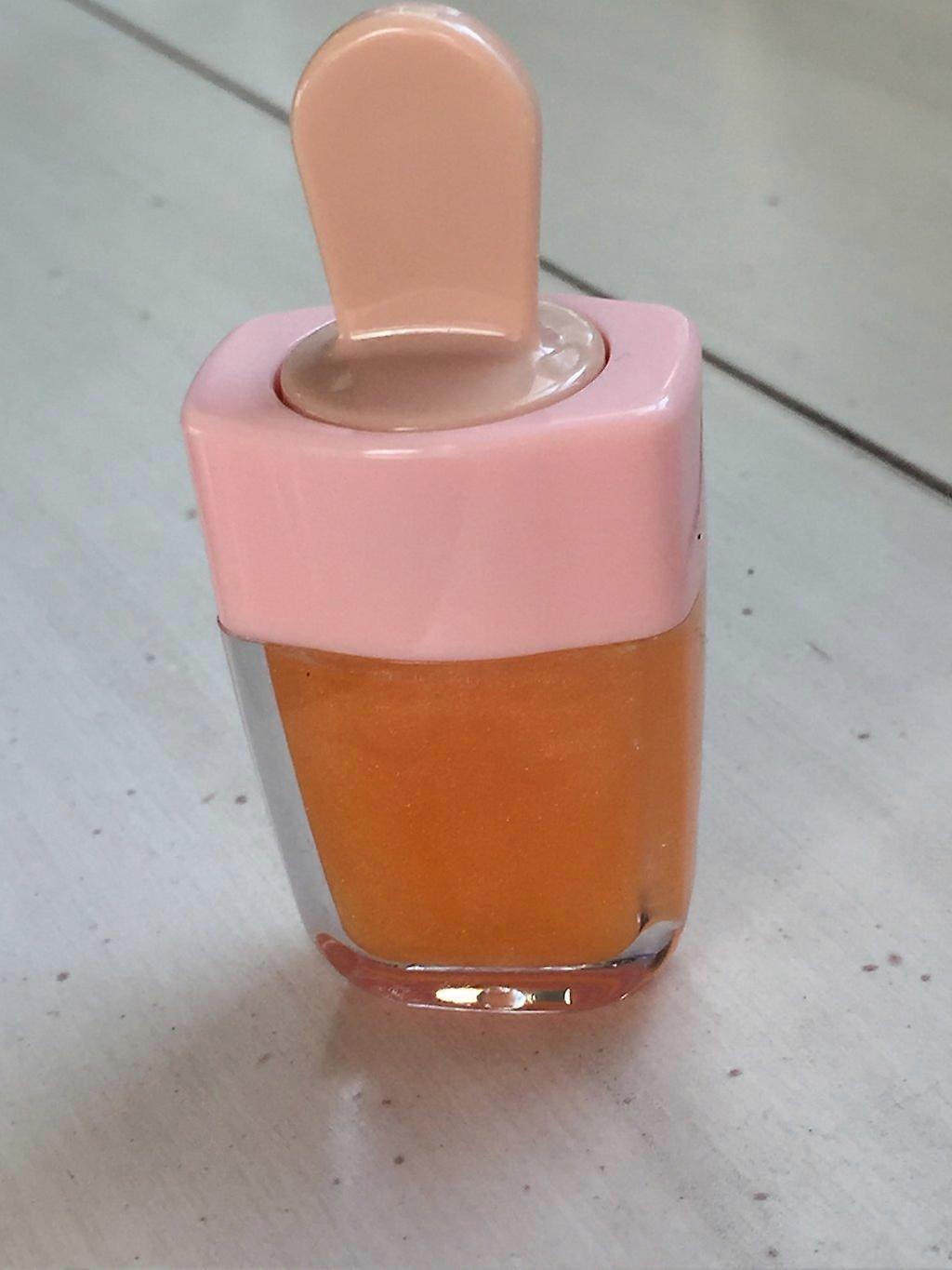 Peach Lip Gloss with Instant Shine and Lightweight Smooth Texture