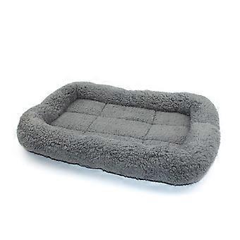 Pet Blanket for Dogs and Cats, Warm Fleece Bed Mat, Machine Washable, Small to Medium Size