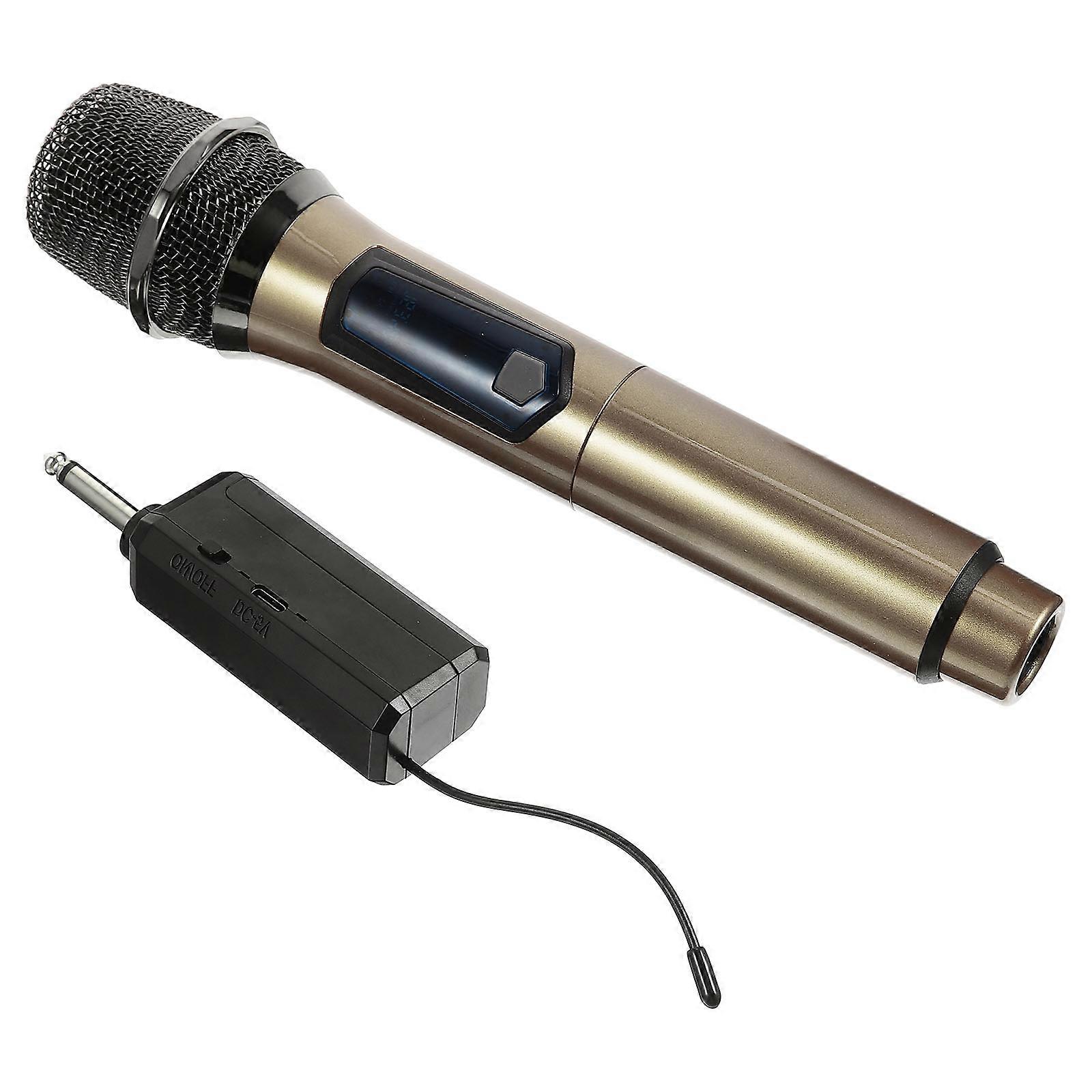 Cordless Singing Microphone Set For Outdoor Use With Stable Signal And Reduced Noise Quality