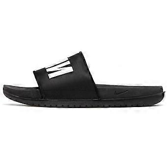 Sandales Nike Offcourt noires et blanches BQ4639-012