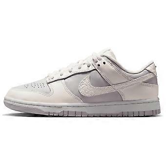 Tênis Nike Dunk de cano baixo em couro bovino para skate, feminino, cinza, modelo IH0639-011