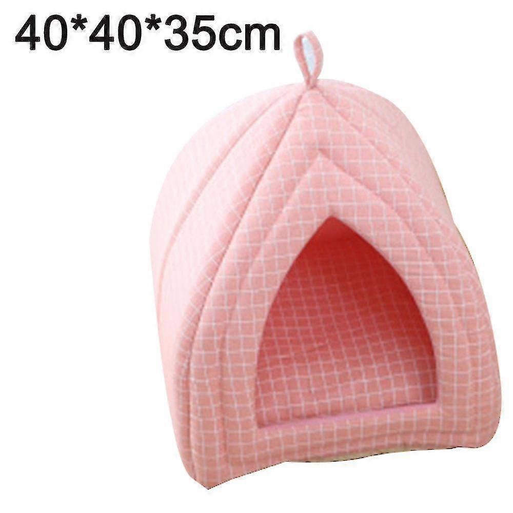 Cozy Hideouts & Pet Beds For Cats & Small Dogs