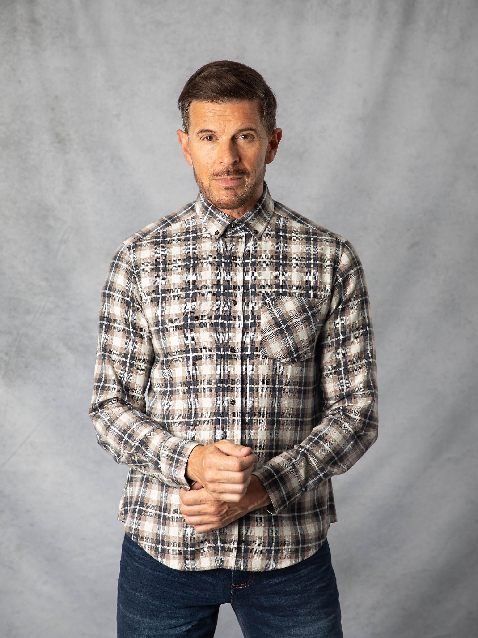 Edward Check Shirt in Grey and Beige