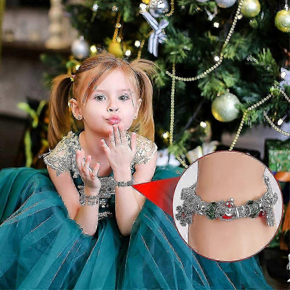 DIY Christmas bracelet set with calendar theme and charm collection