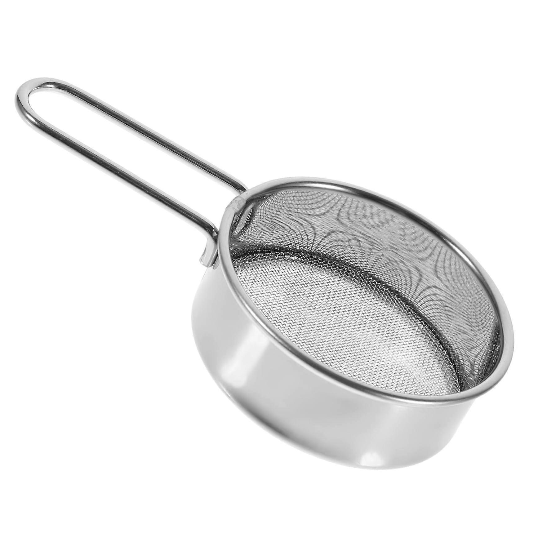Stainless Steel Flour Sifter with Fine Mesh for Baking, 1 Cup Handheld Design, Durable and Easy Grip
