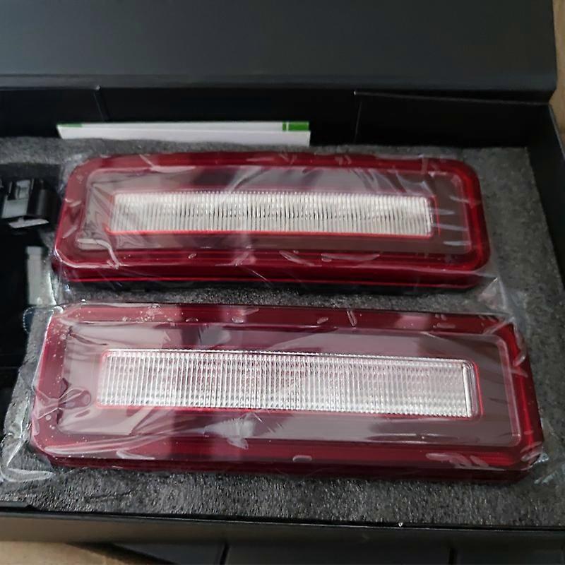 Quality 2PCS Rear Signal Reverse Lamp For Land Rover Defender 2020 2021 2022 2023 Car Rear Bumper Reverse Lights Backup Light Bulb