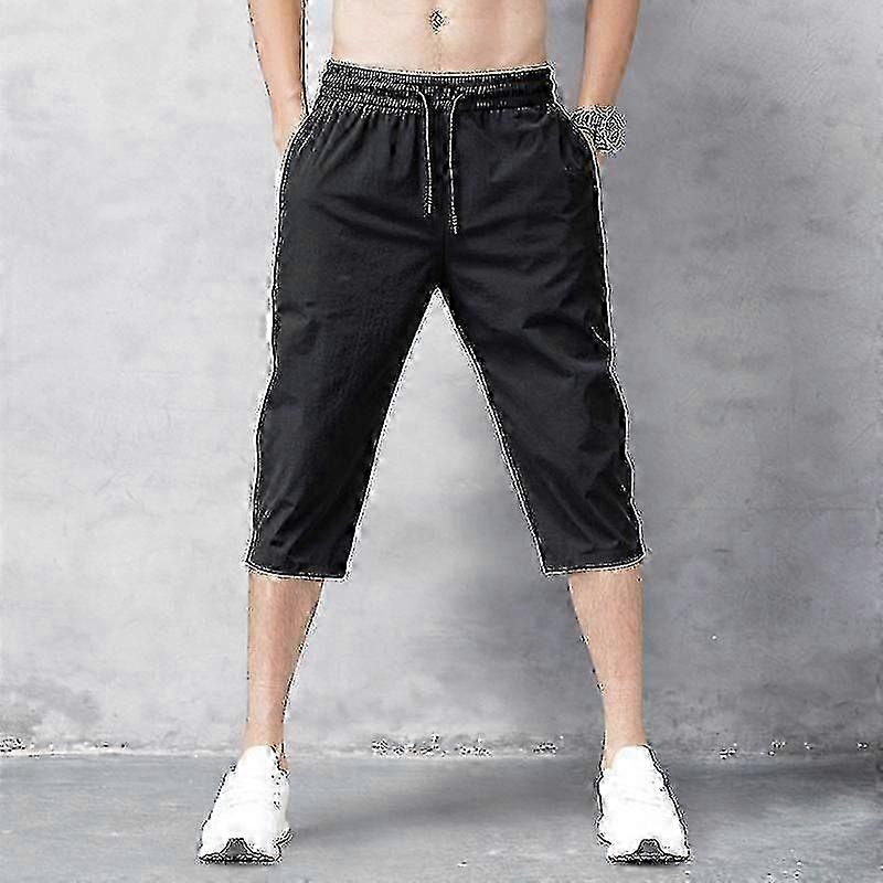 New Arrival Men's Black Nylon Summer Shorts with Quick-Drying Fabric & 3/4 Length Design
