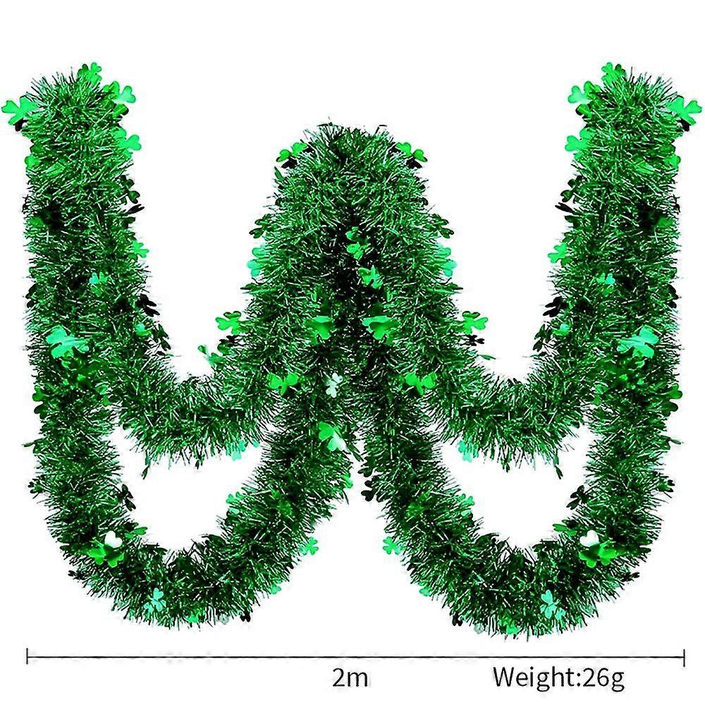 Clover pendant St. Patrick's Day green color strip holiday party home atmosphere arrangement