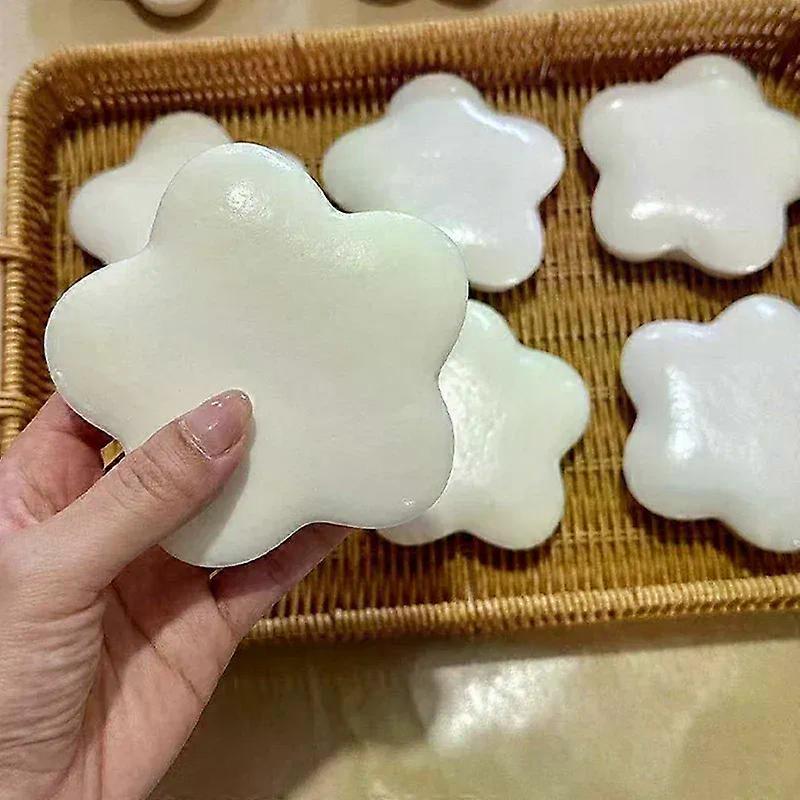 Kawaii Star Squeeze Toy Cute Flower Slow Rebound Wet Soft Suction Finger Pinch Decompression Squishy Toy Stress Release Toys