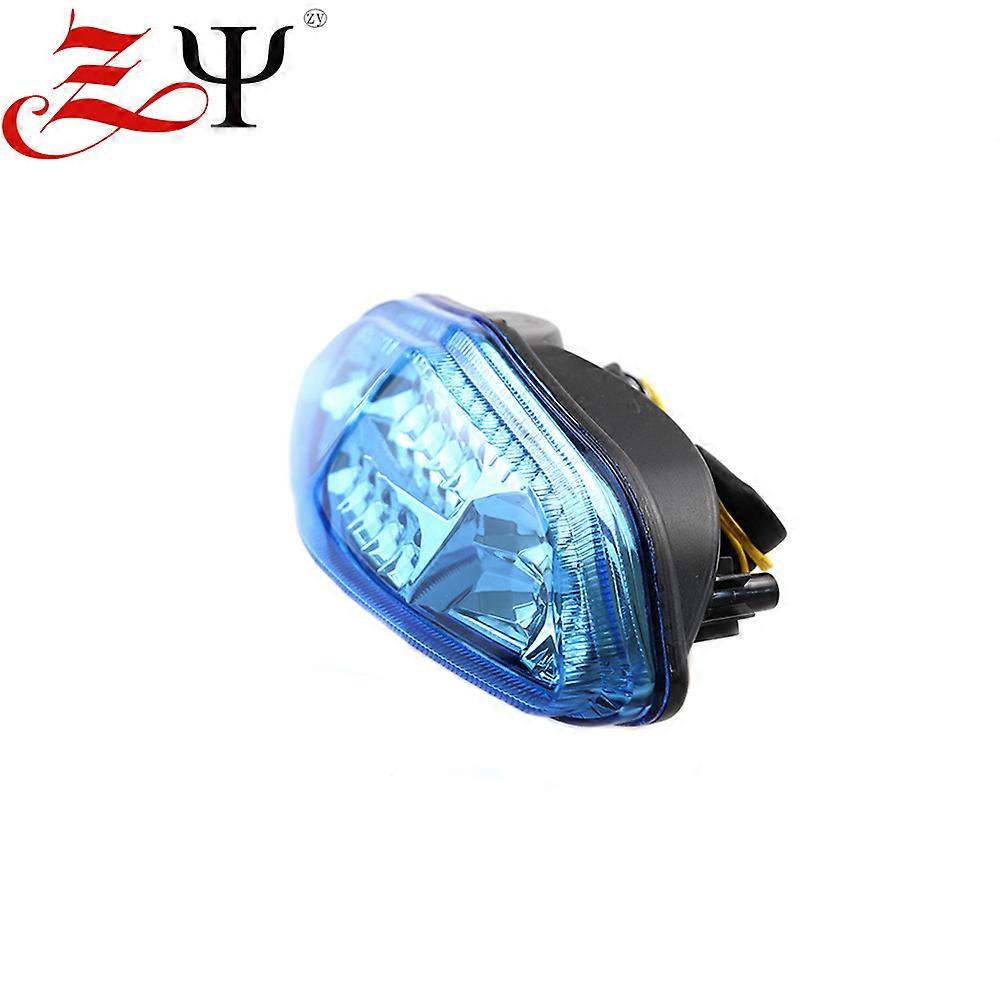 Applicable to DL650/DL1000 VSTROM 04-09 LED modified brake band steering function taillight