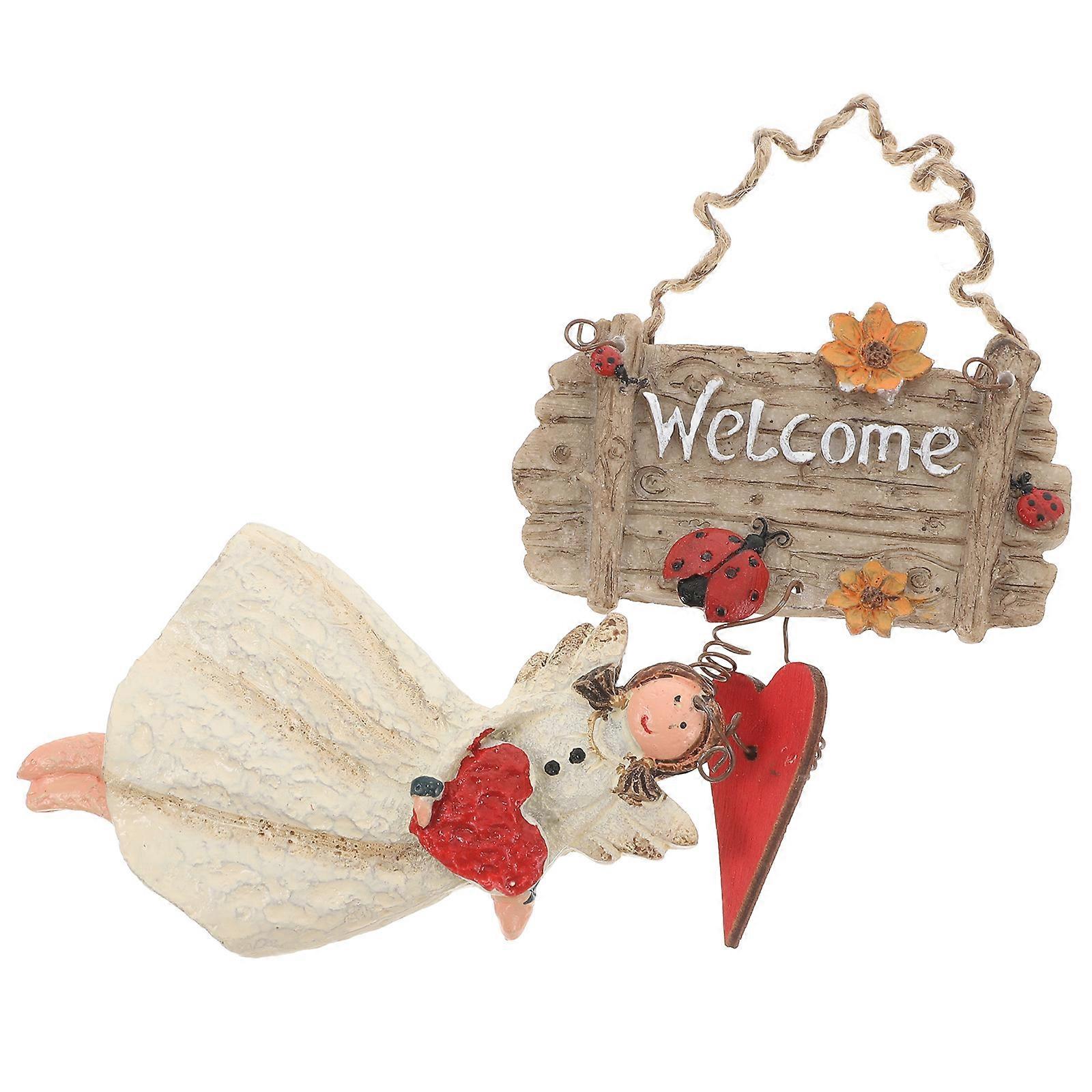 Christmas Welcome Hanging Ornament with Vintage American Design for Doors and Windows Multi Resin 3.5 inches
