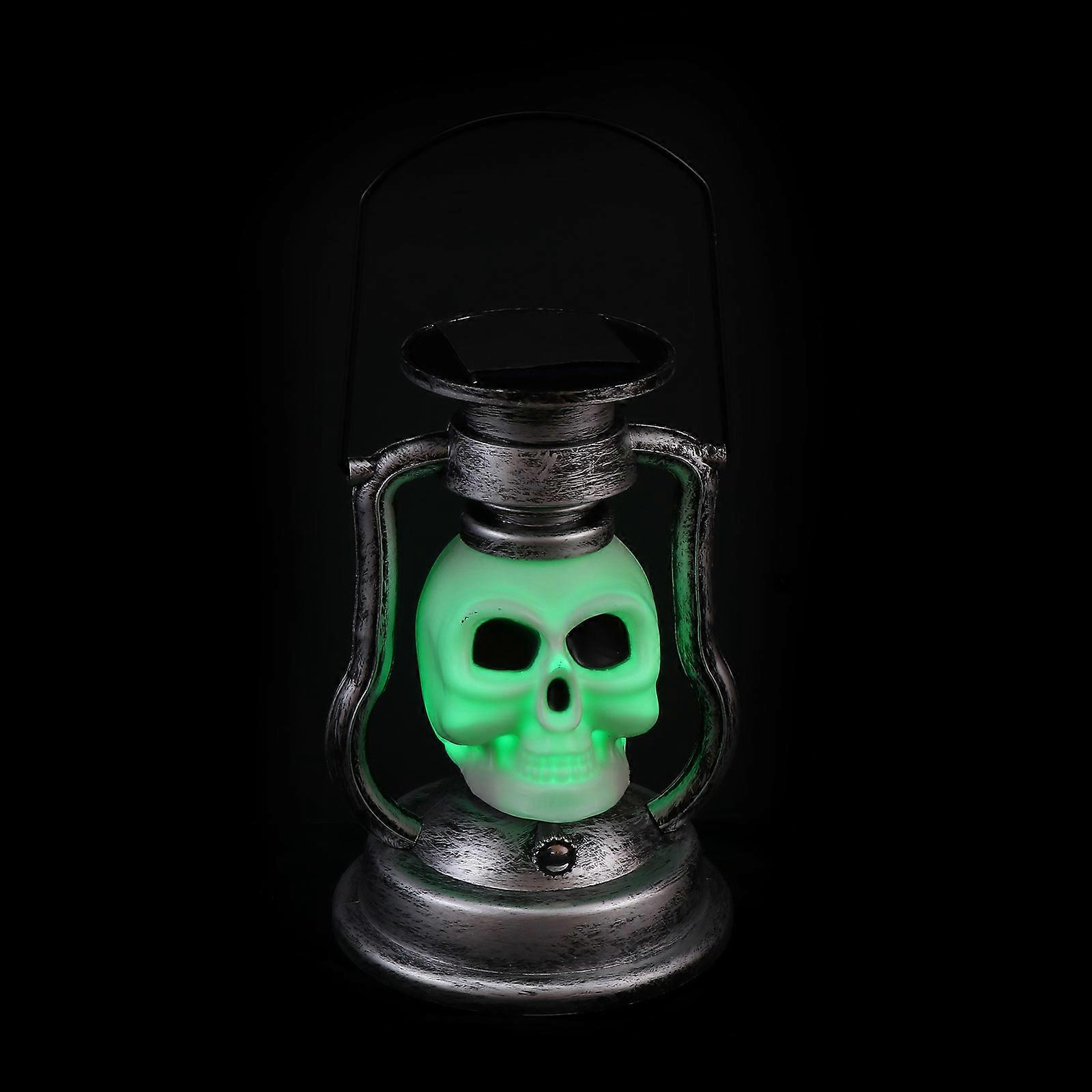 Solar Powered Halloween Skull Lantern, Portable Night Light, Kerosene Style, Festive Atmosphere Decoration for Halloween Events