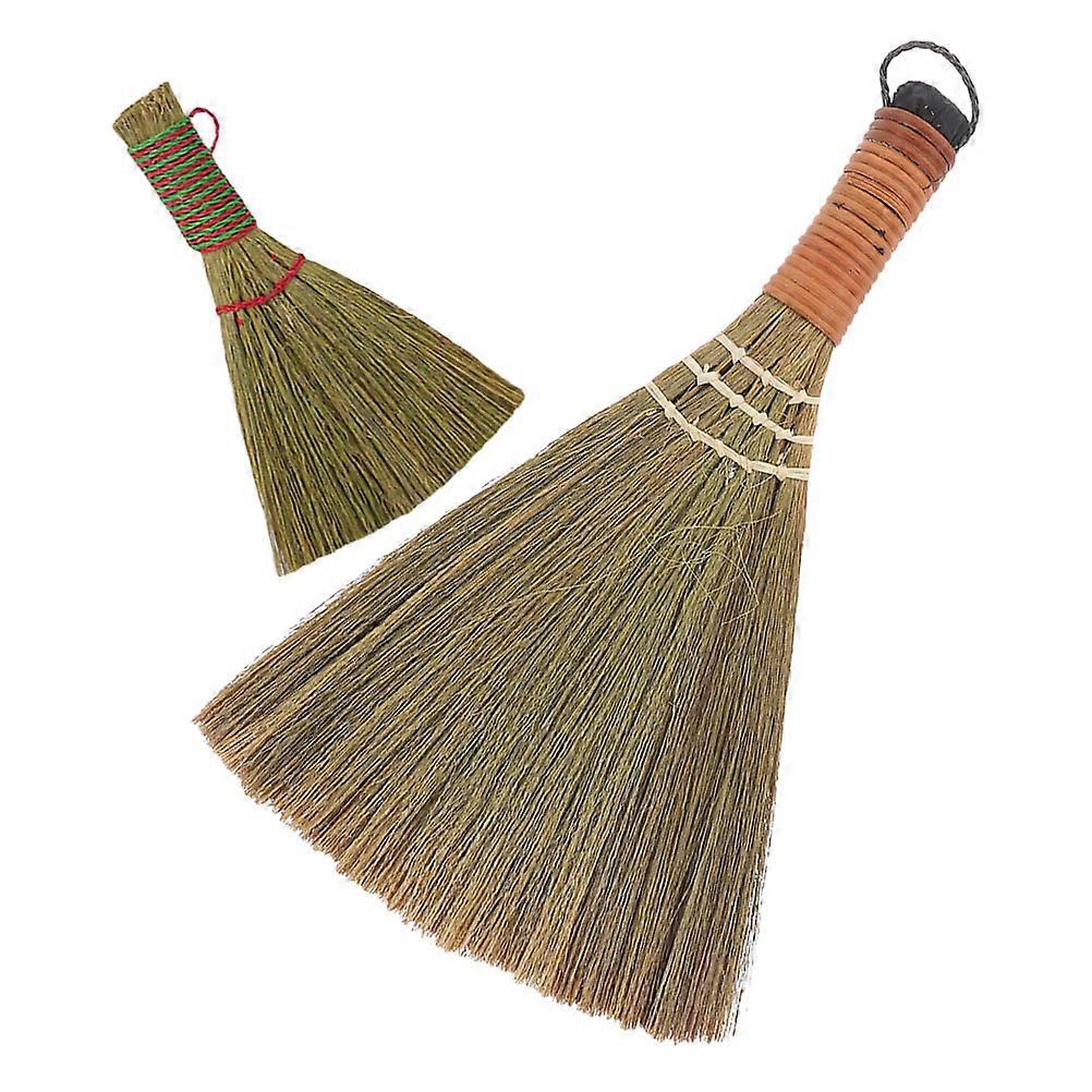 Small Desk Whisk Broom Handheld Cleaning Tool with 6Pcs for Office Use