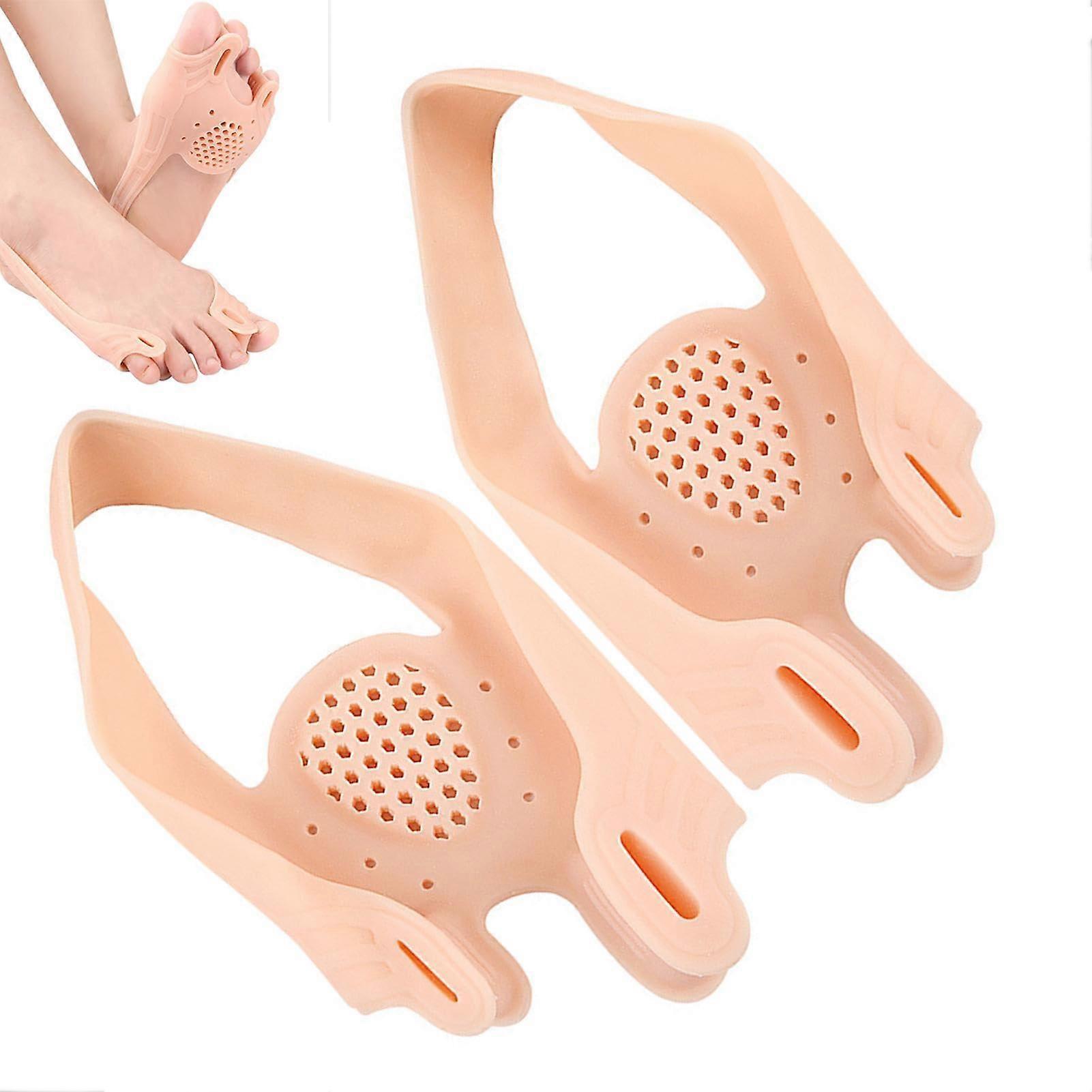 Soft, comfortable foot separator relieves foot discomfort