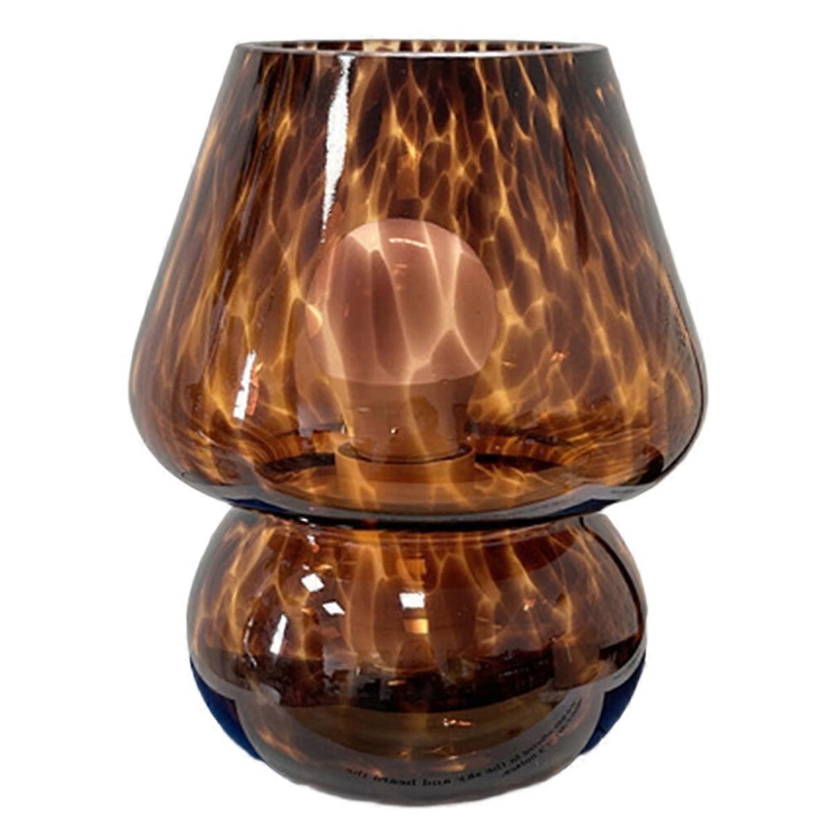 small table lamp
bedside lamp