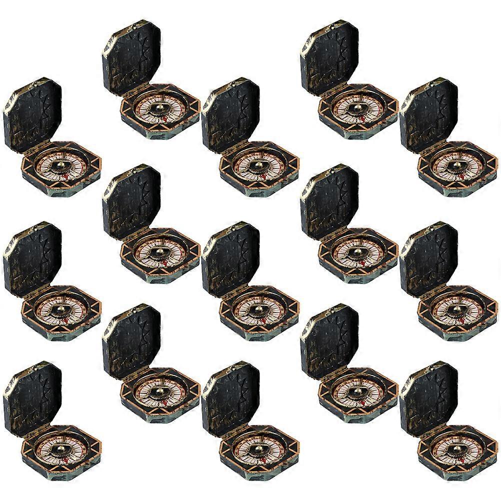 Plastic Pirate Compass Toy Pirate Compass for Decoration 45Pcs
