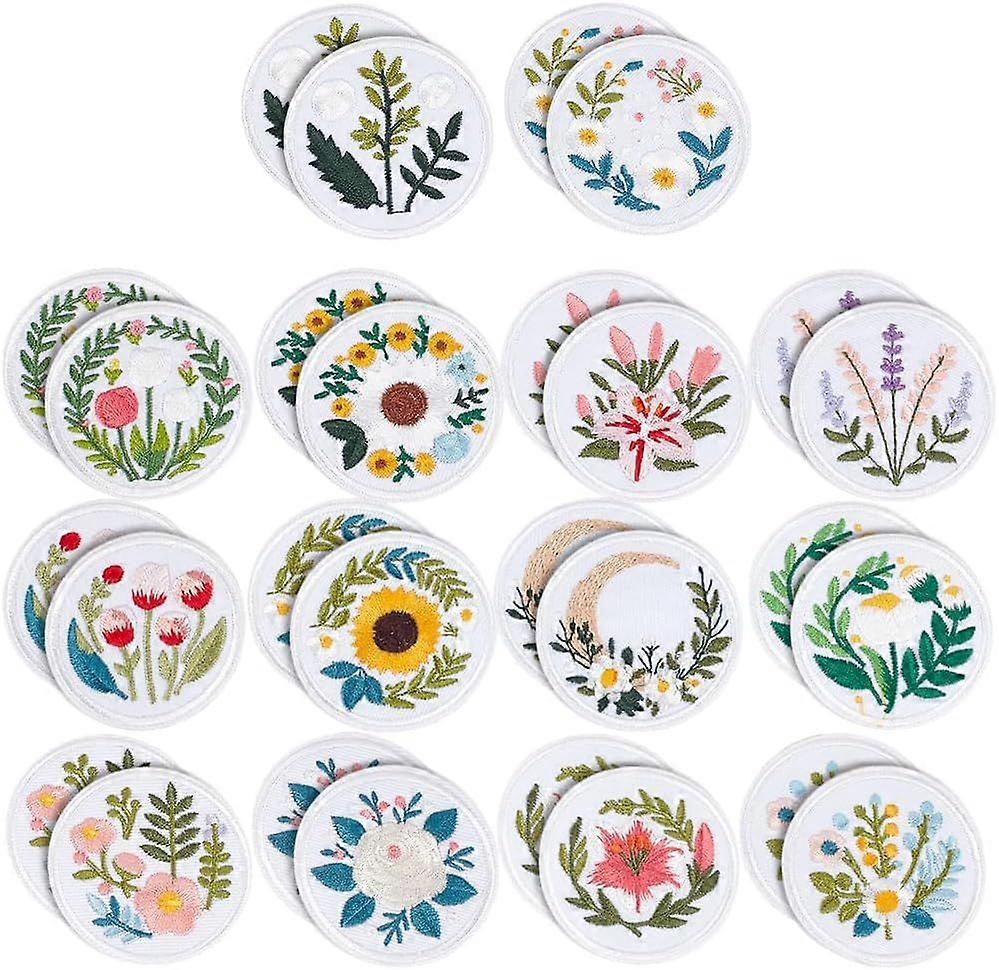 28pcs Mixed Flower Embroidered Iron on Patch Polyester Clothing Patches Decorative Embroidered Patches Iron on Patch Flower Appliques for Jeans T-Shir