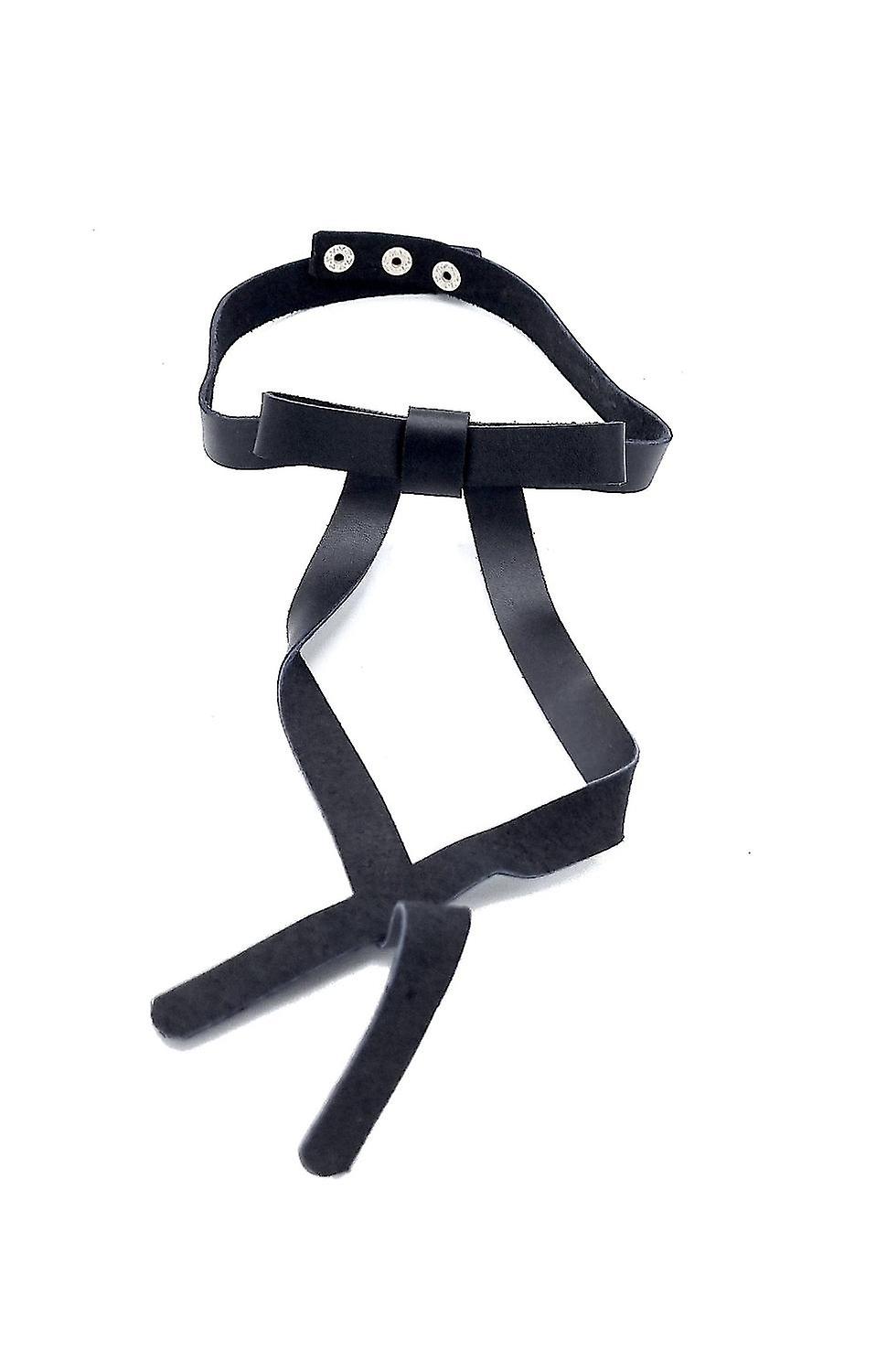 Black necklace with bow 