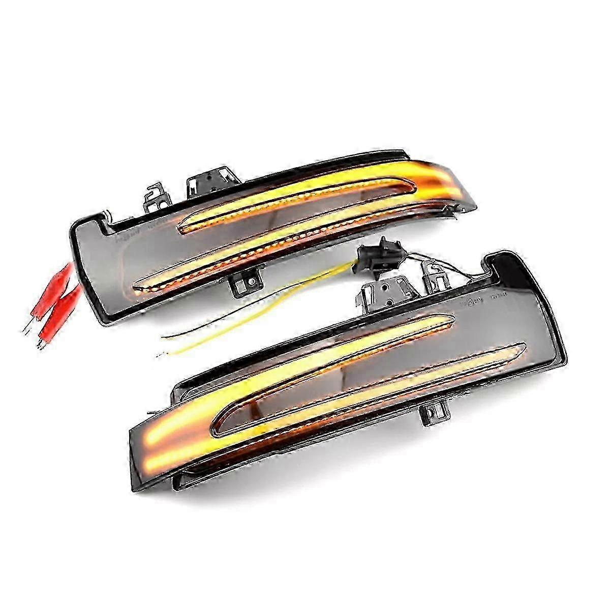 Applies to Side Mirror Light W/Sequential Turn Signal A3159539A A1668200121 Suitable for C E S CLA Class W204