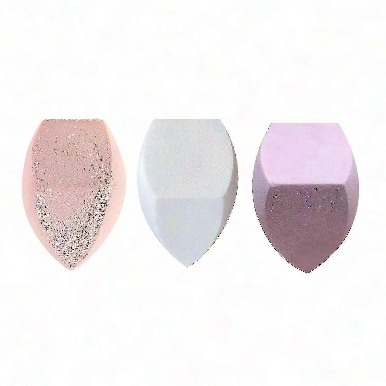 Oversized Foundation Sponge With 3 Cuts For Smooth